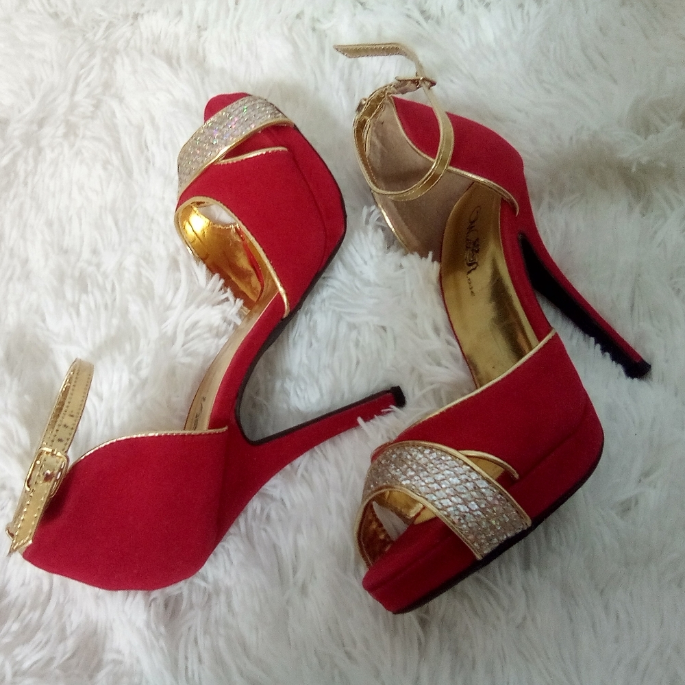 Wild Rose Red-Gold Sparkle Embellishments Ankle Strap Stiletto